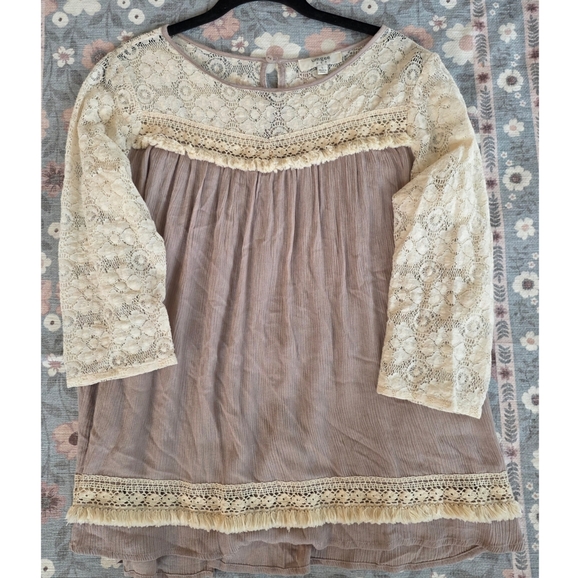 Umgee Tops - Umgee Cream Lace Blouse